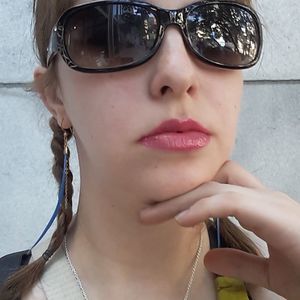 Meet your Posher, Stephanie